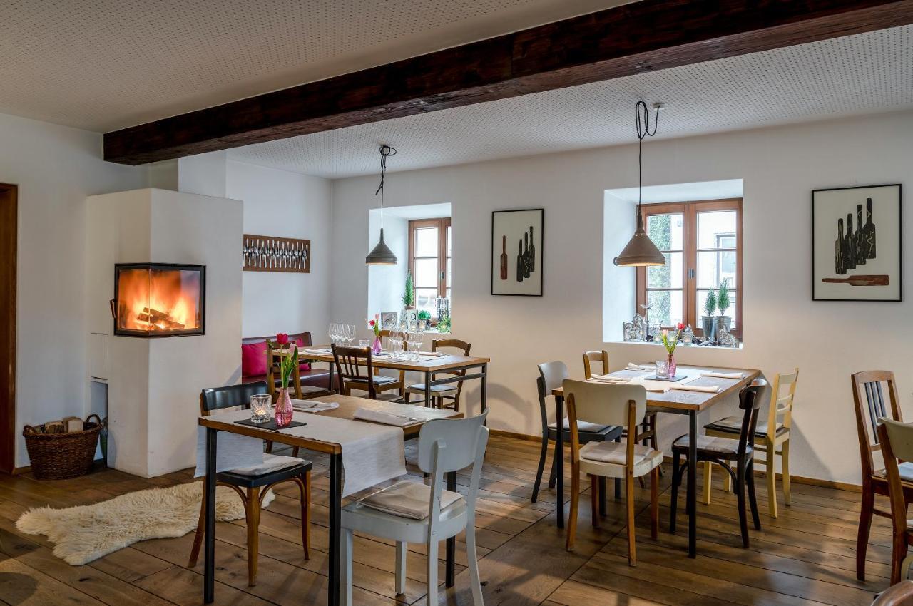 Gasthaus Unterwirt Fridolfing Exterior foto